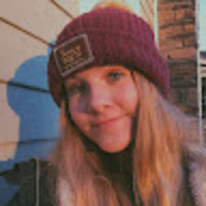 Meet your Posher, Claire